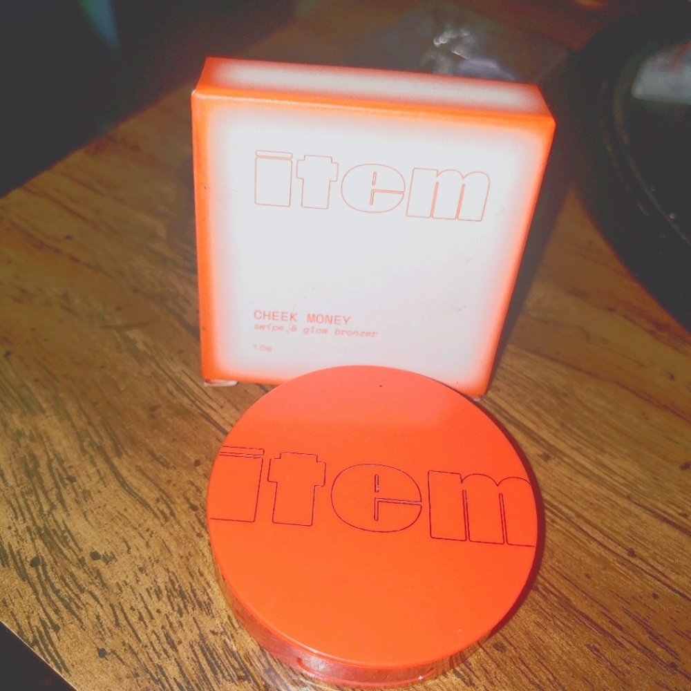 Item Bronzer